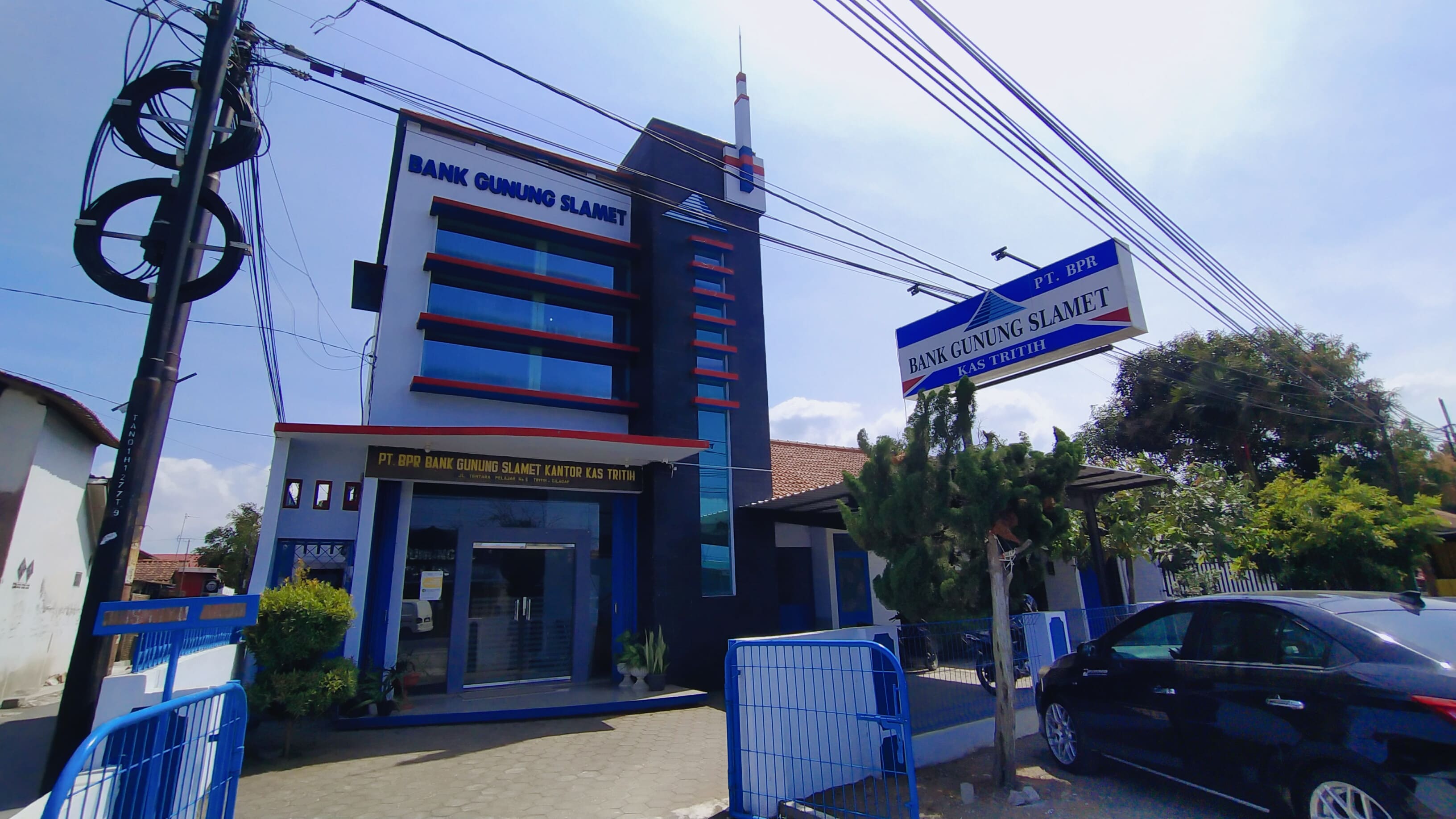 PT. BPR Gunung Slamet Kantor Kas Tritih