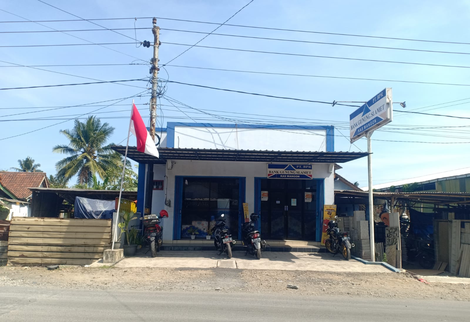 PT. BPR Gunung Slamet Kantor Kas Wangon